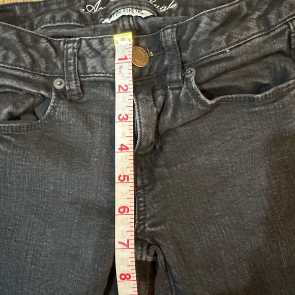 AE 🦅 Classic Black Women's Skinny Jeans - Picture 9 of 12